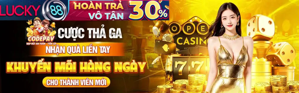 Nhân viên hỗ trợ khách hàng vnz66 win đang làm việc